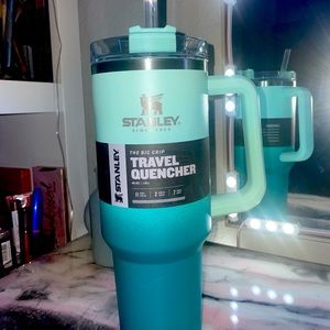 Stanley Ombré. the big grip TRAVEL QUENCHER